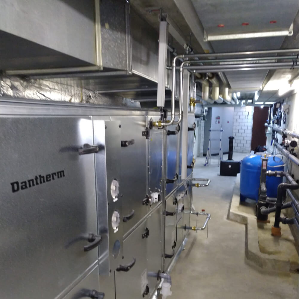 Dantherm DanX XWPRS instalacja basen w prywatnej willi
