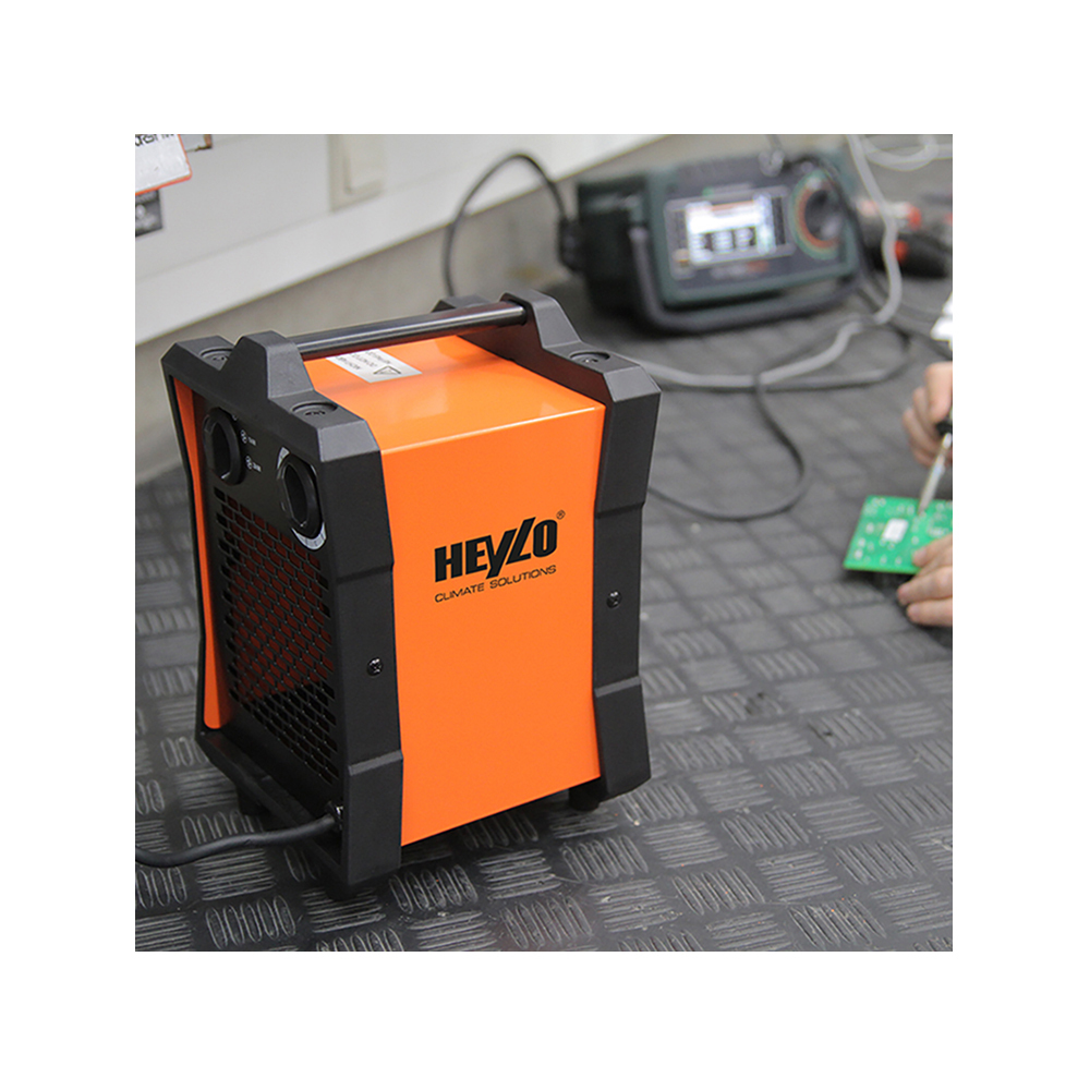 Heylo DE 2 XL electric heater use in workshop